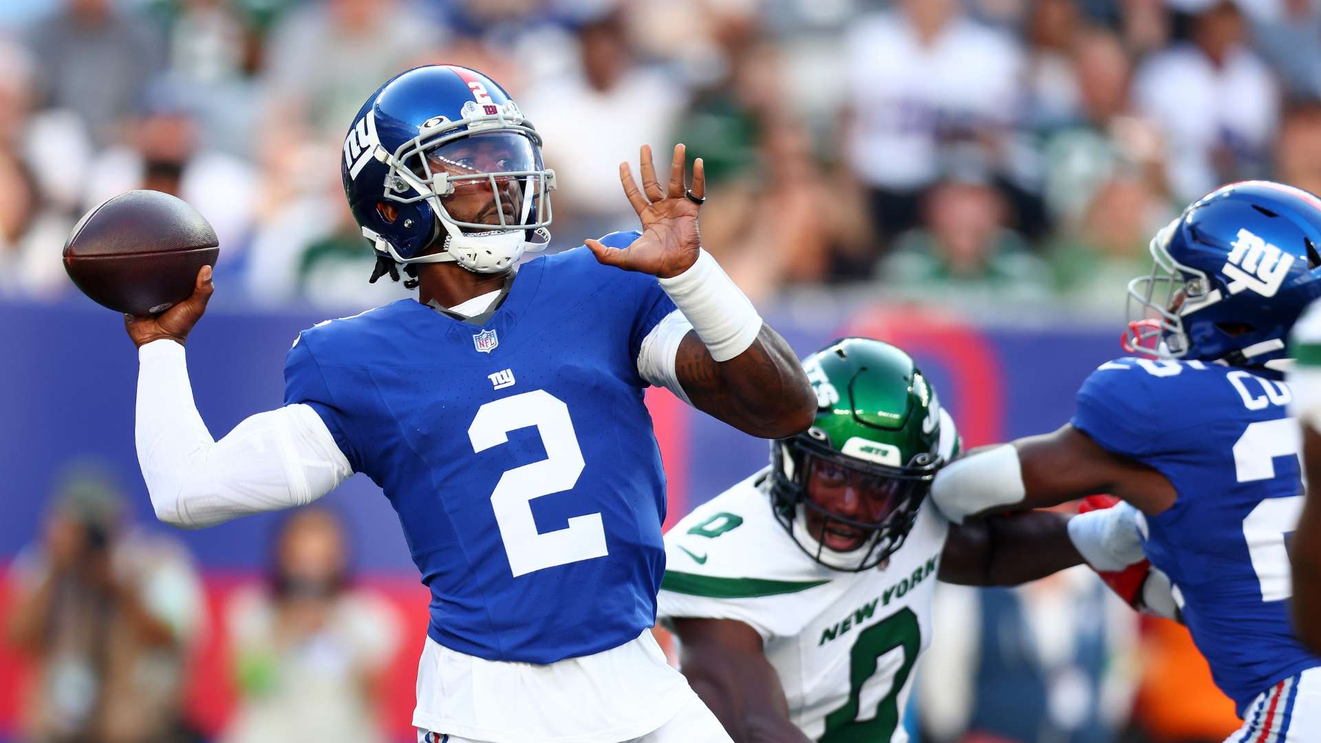 展现出一个 展现出一个